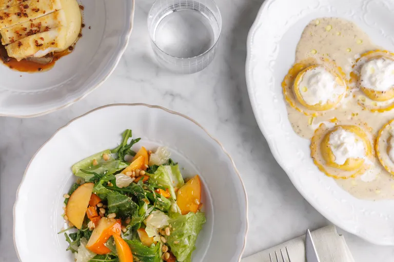 14 поводов заглянуть во Frantsuza Bistrot. Иван Фролухин представил сезонное обновление меню